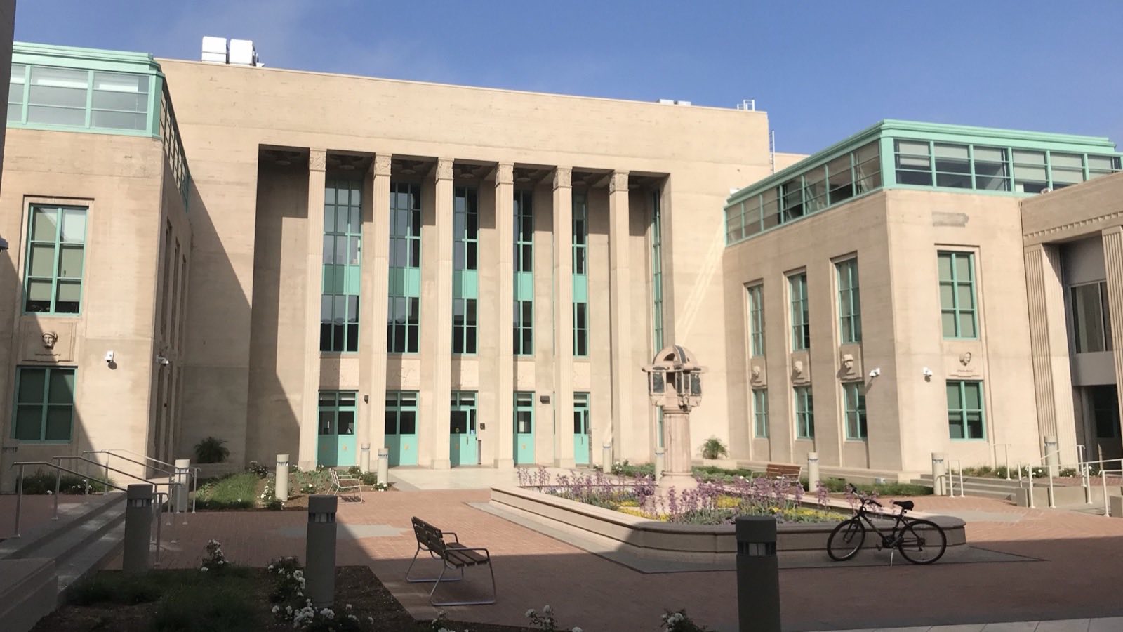 Courtyard of the Monterey County Courthouse in Salinas, where many local attorneys file and appear
